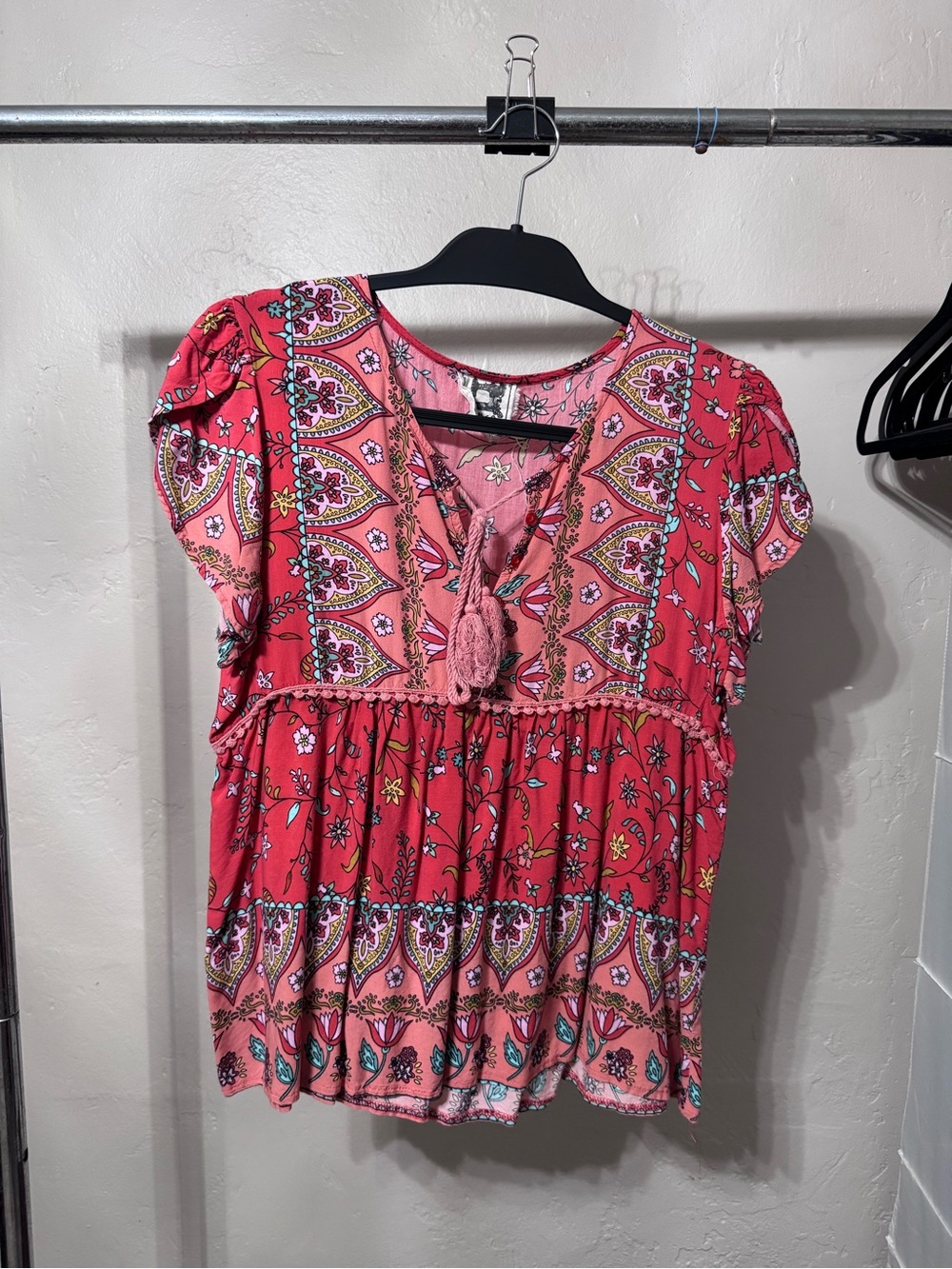 Jaase Pink & Coral Paisley Peasant Blouse with Tassel Tie